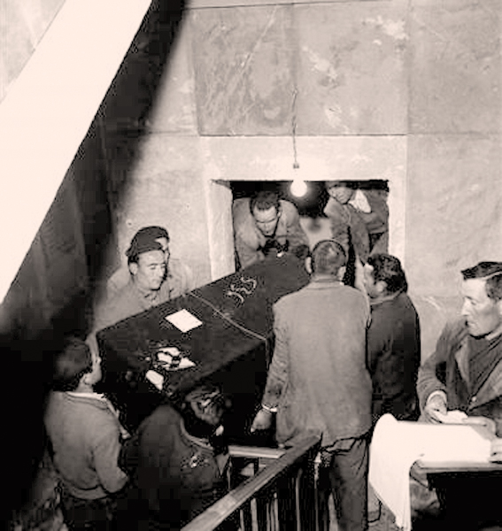 1254589246717_C9F4D37B-4529-46B9-A2AA-47AE7578868A_dn