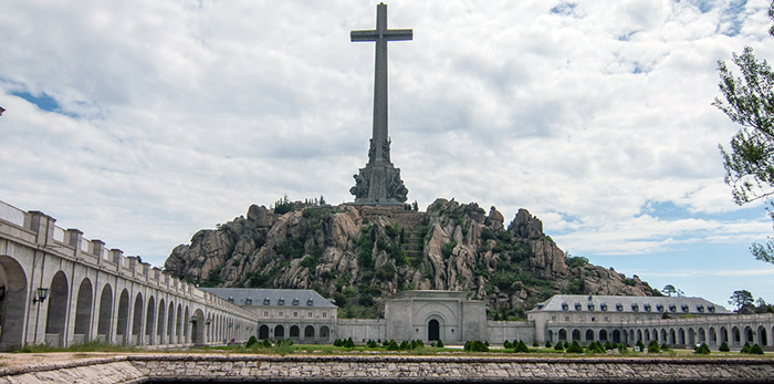 valledeloscaidos2011port