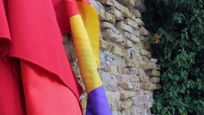 Bandera-republicana_EDIIMA20140602_0007_4