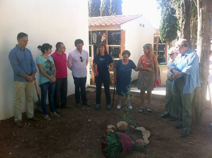 _b0y9okccaaxhwv_949171dc