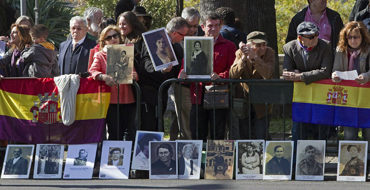 acto-institucional-de-izado-de-la-bandera-andaluza-con-motivo-del-dia-de-la-comunidad