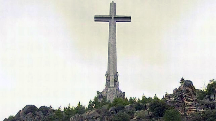 PP-Valle-Caidos-significacion-descansar_EDIIMA20141217_0888_4