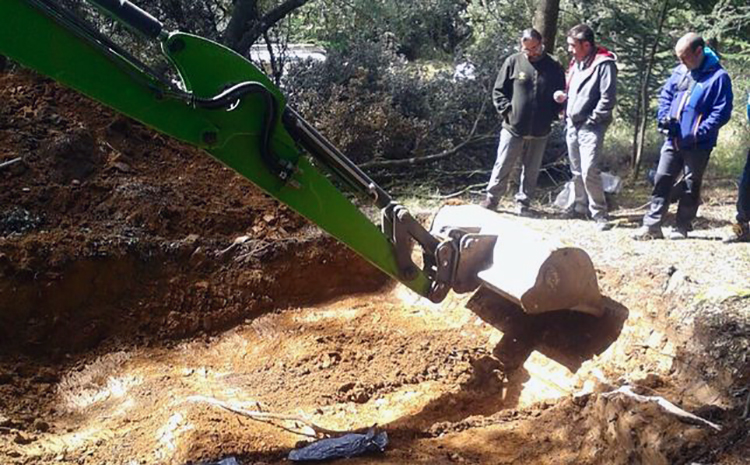 momento-excavacion-Foto-Ayuntamiento-Berriozar_EDIIMA20150409_0898_13