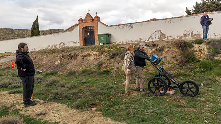 Trabajos-terrenos-cementerio-Velilla-Jiloca_EDIIMA20150628_0086_4