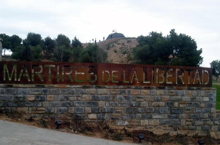 16020959045_b90cbb396f_b-1-e1447584945887-1024x675