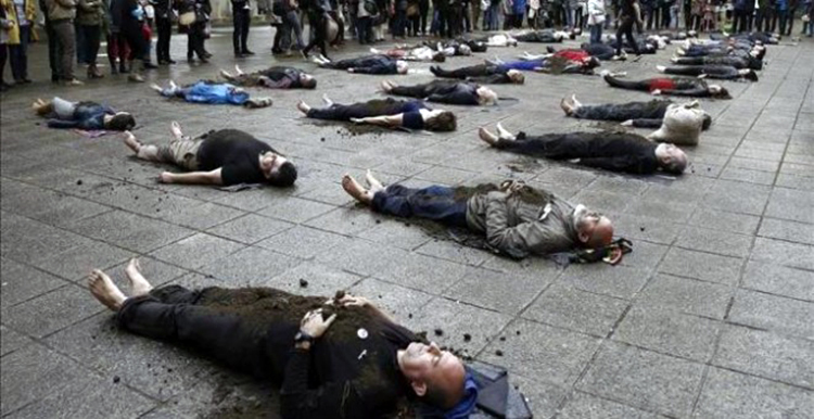 5656196cec375.r_1448522397282.0-104-674-451