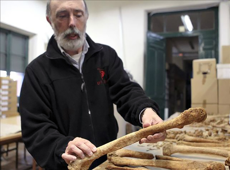 Gobierno-Vasco-estudiara-informe-torturas_EDIIMA20140628_0185_5