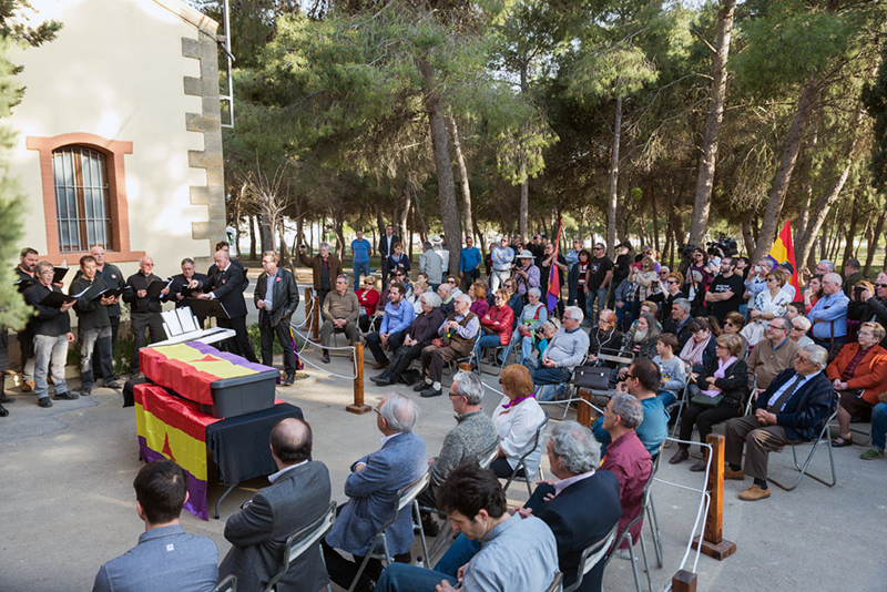 InhumaciónCaspeActoPrevioSIN-7 (1)