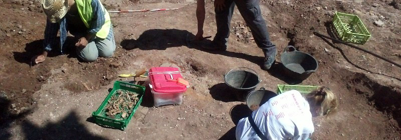 Exhumación-fosa-común-Puebla-de-Cazalla