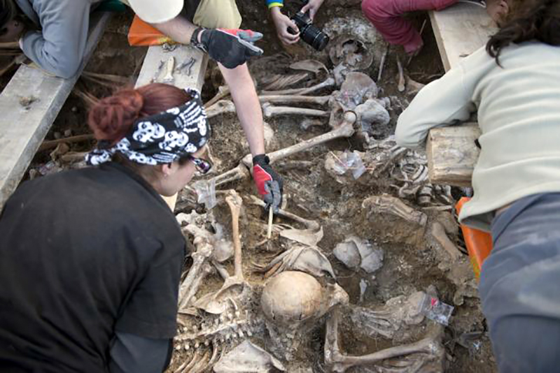 exhumacion_estepar_minguito