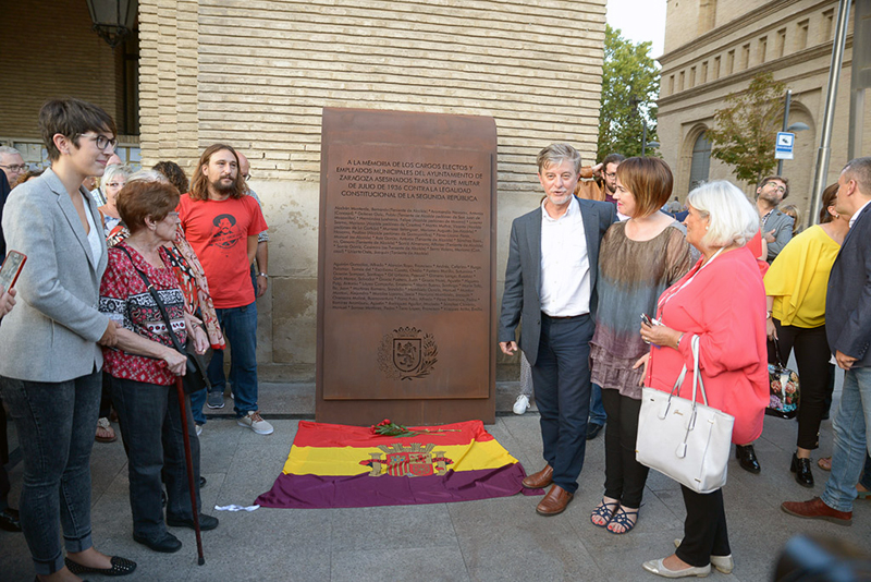 zgz-30092016-homenaje-memoria-az-foto-pablo-ibanez-arainfo-13