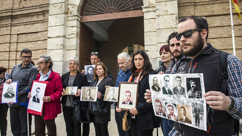 Familiares-franquismo-Carcel-Modelo-Valencia_EDIIMA20170405_0449_20